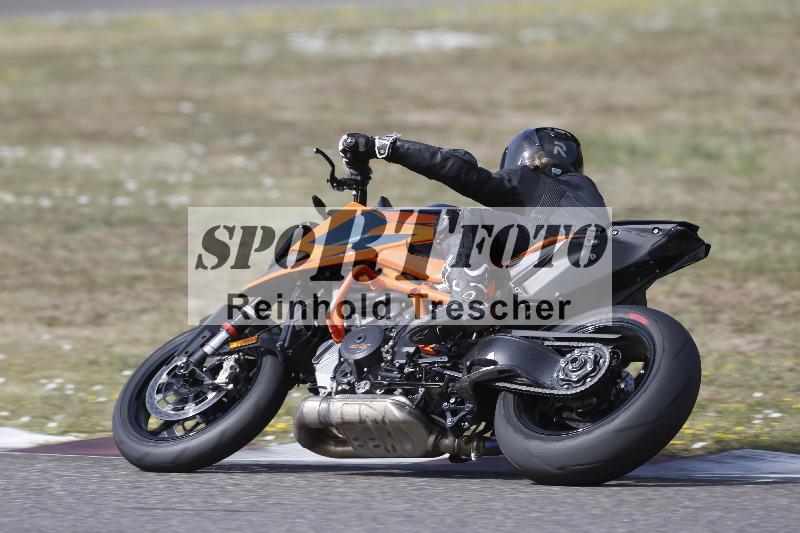 /37 09.08.2026  Pluess Motosport ADR/Freies Fahren/83